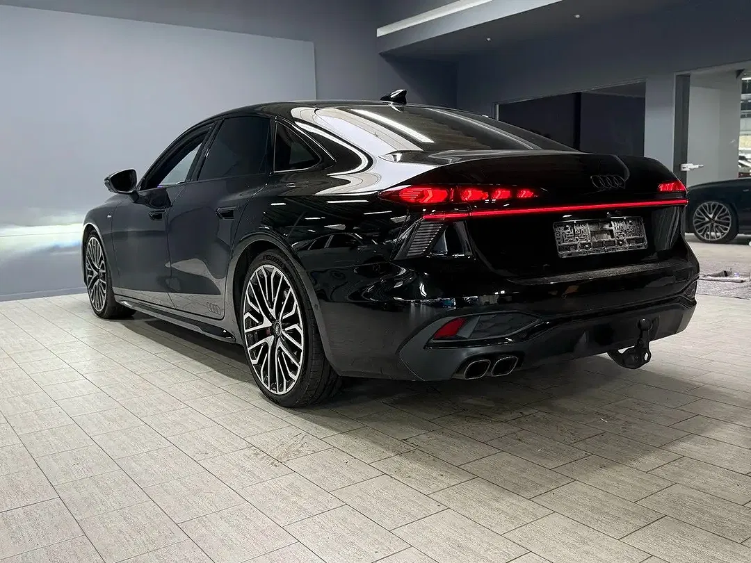 Audi A6 - Thumbnail 4