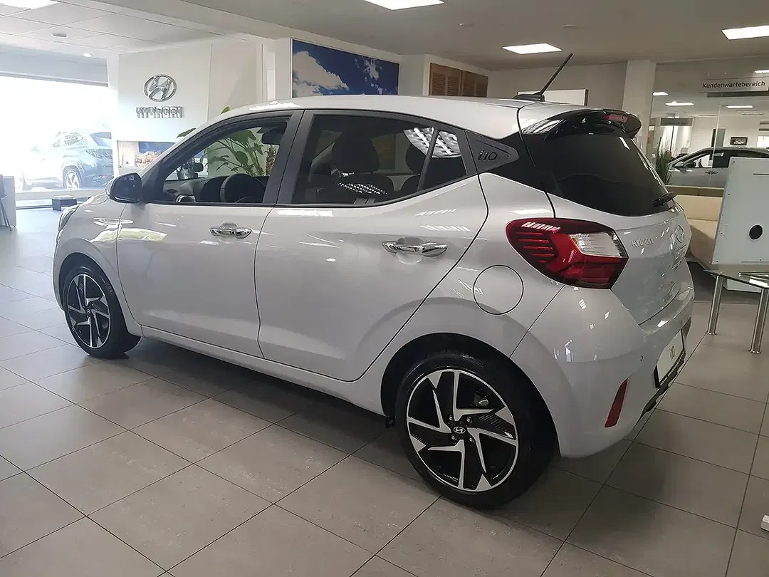 Hyundai i10 - Thumbnail 8