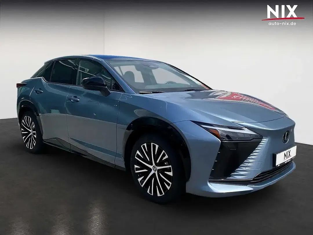 Lexus RZ - Thumbnail 2
