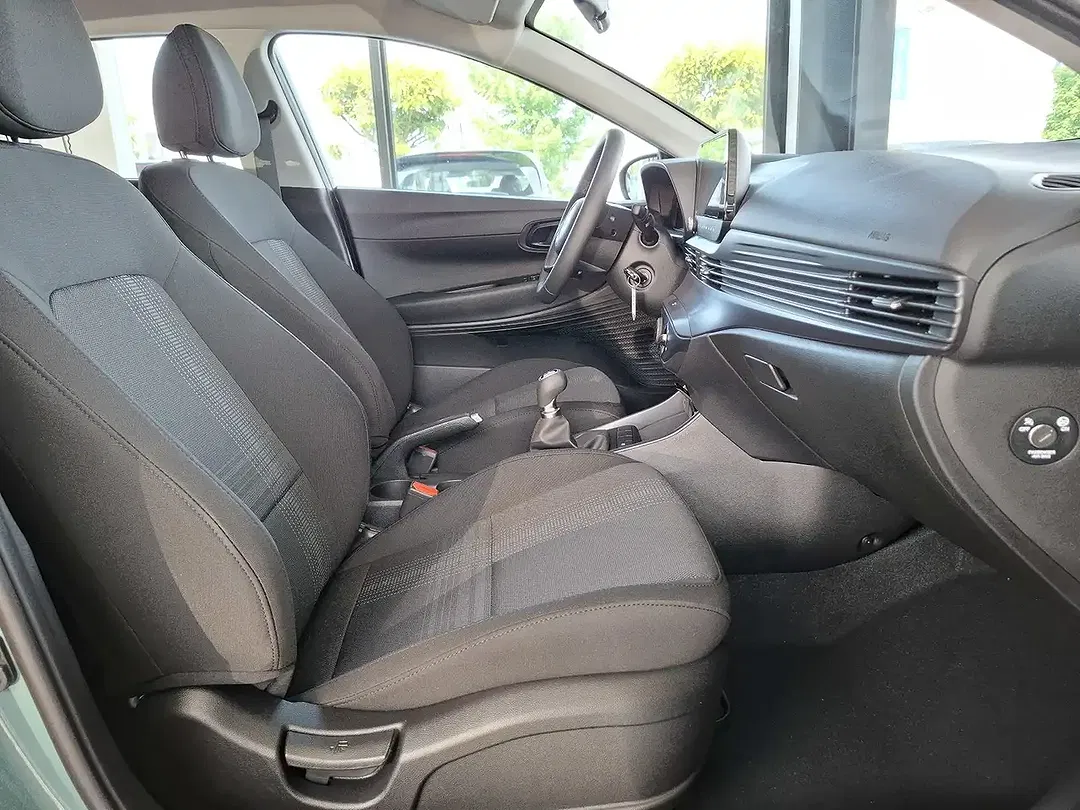 Hyundai i20 - Thumbnail 14