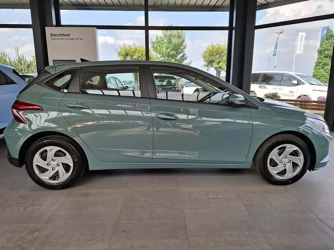 Hyundai i20 - Thumbnail 5