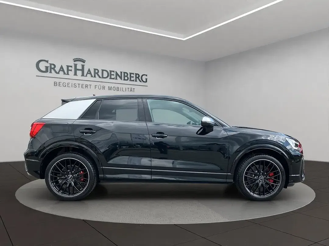 Audi SQ2 - Thumbnail 7