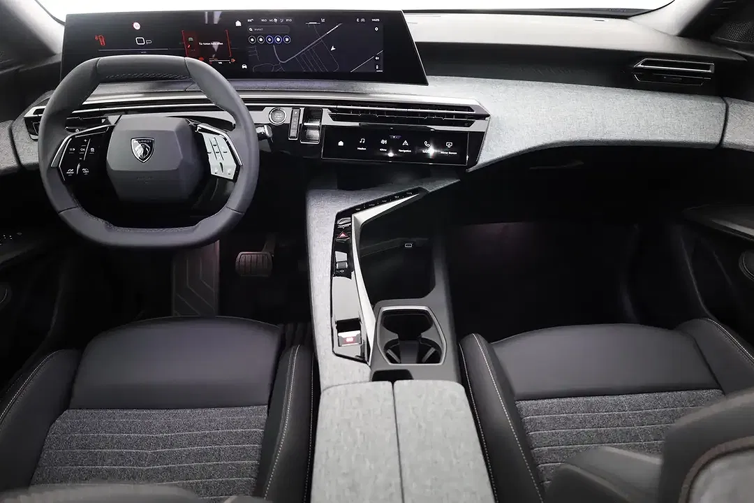 Peugeot 3008 - Thumbnail 8