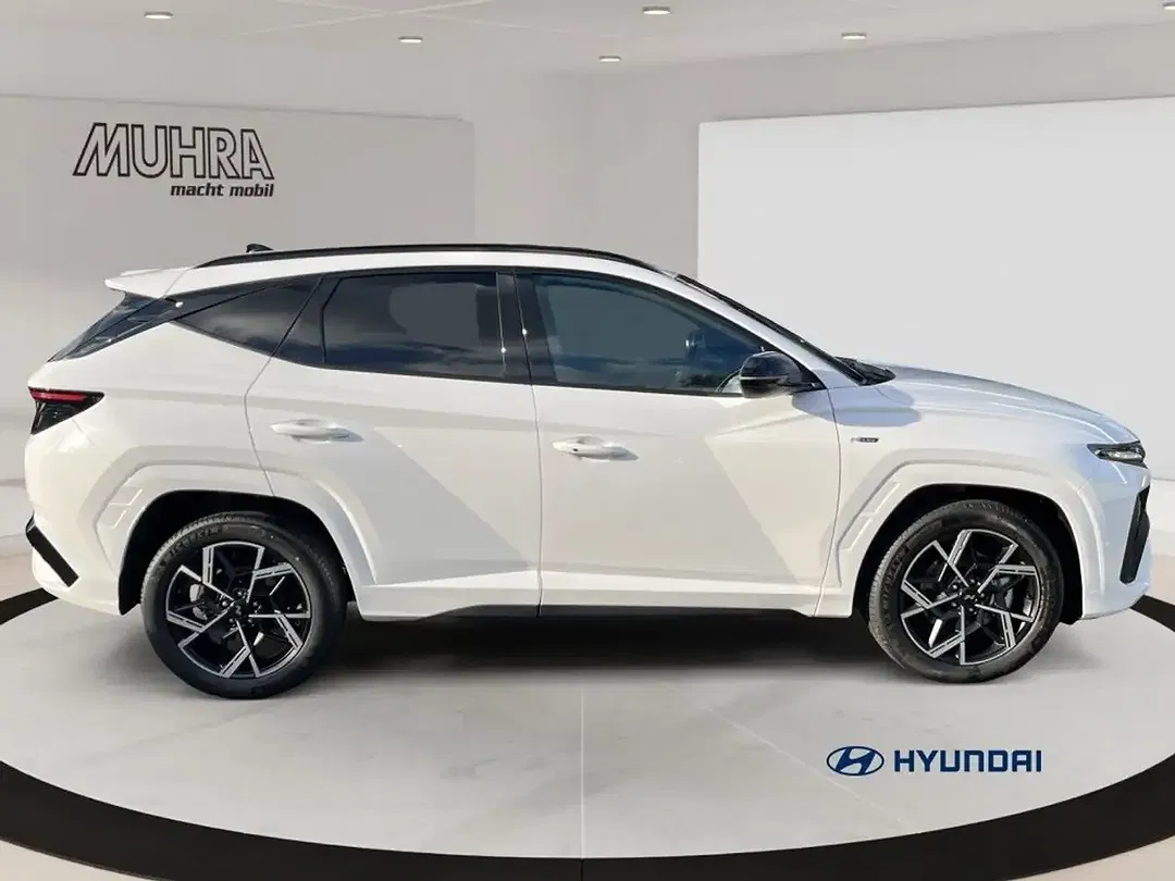 Hyundai TUCSON - Thumbnail 3
