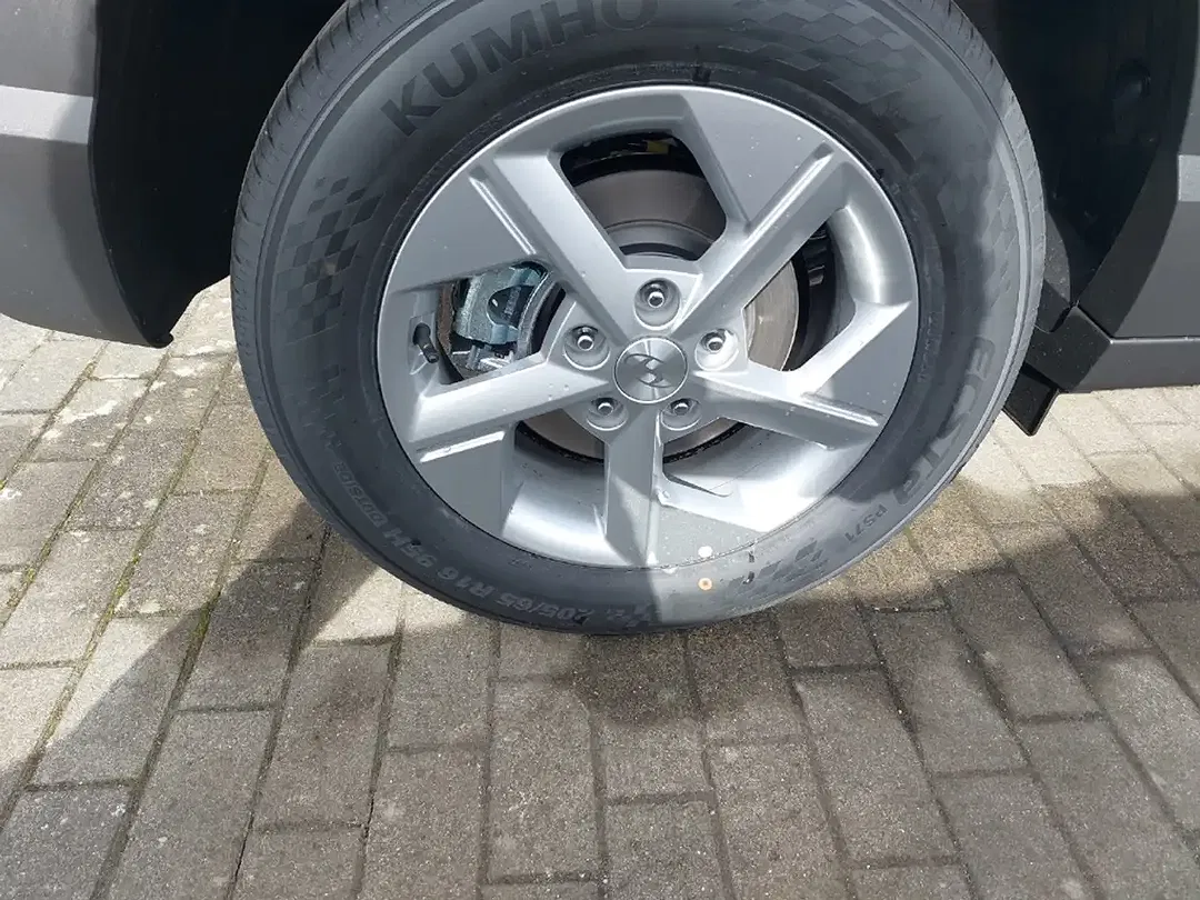 Hyundai KONA - Thumbnail 5
