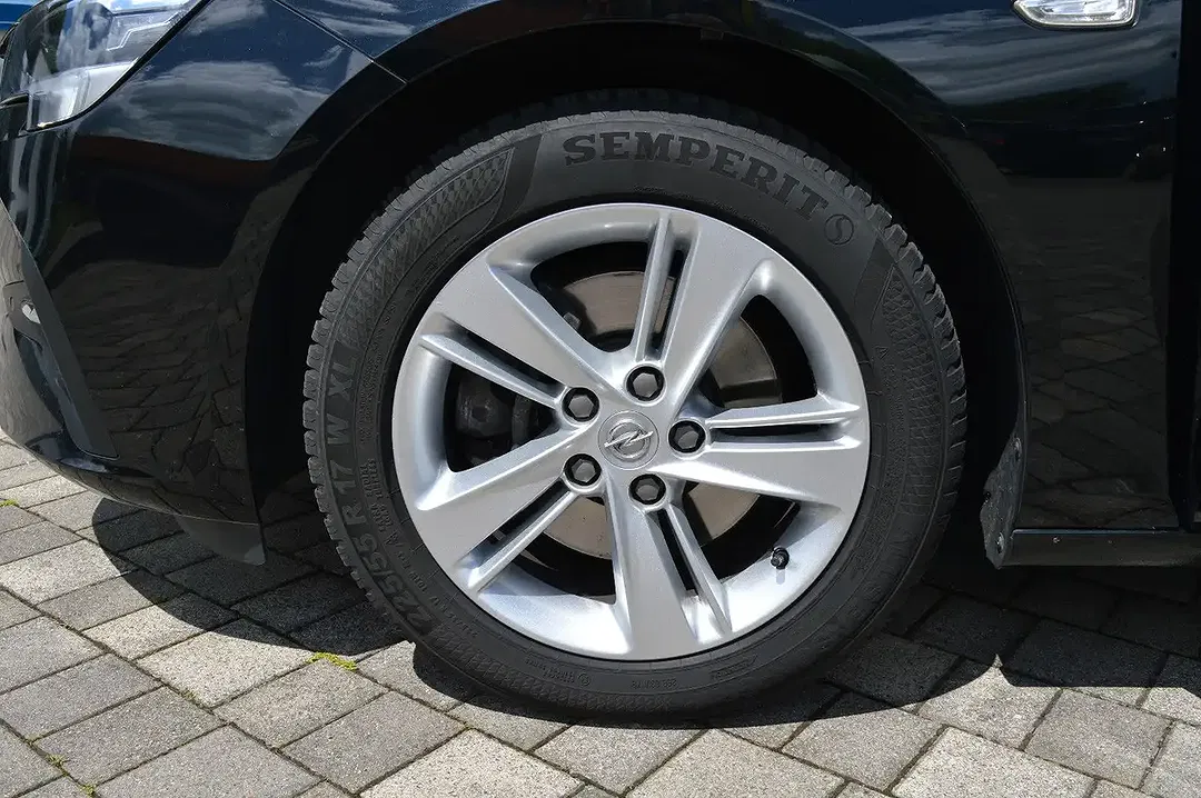Opel Insignia - Thumbnail 10
