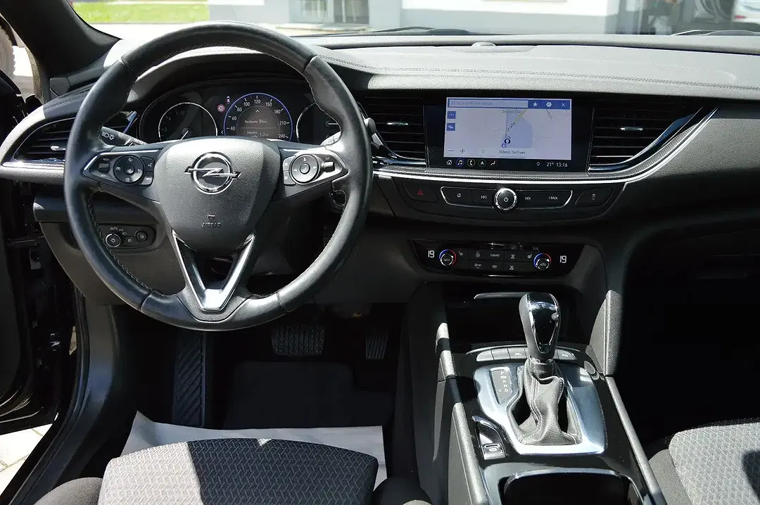 Opel Insignia - Thumbnail 7