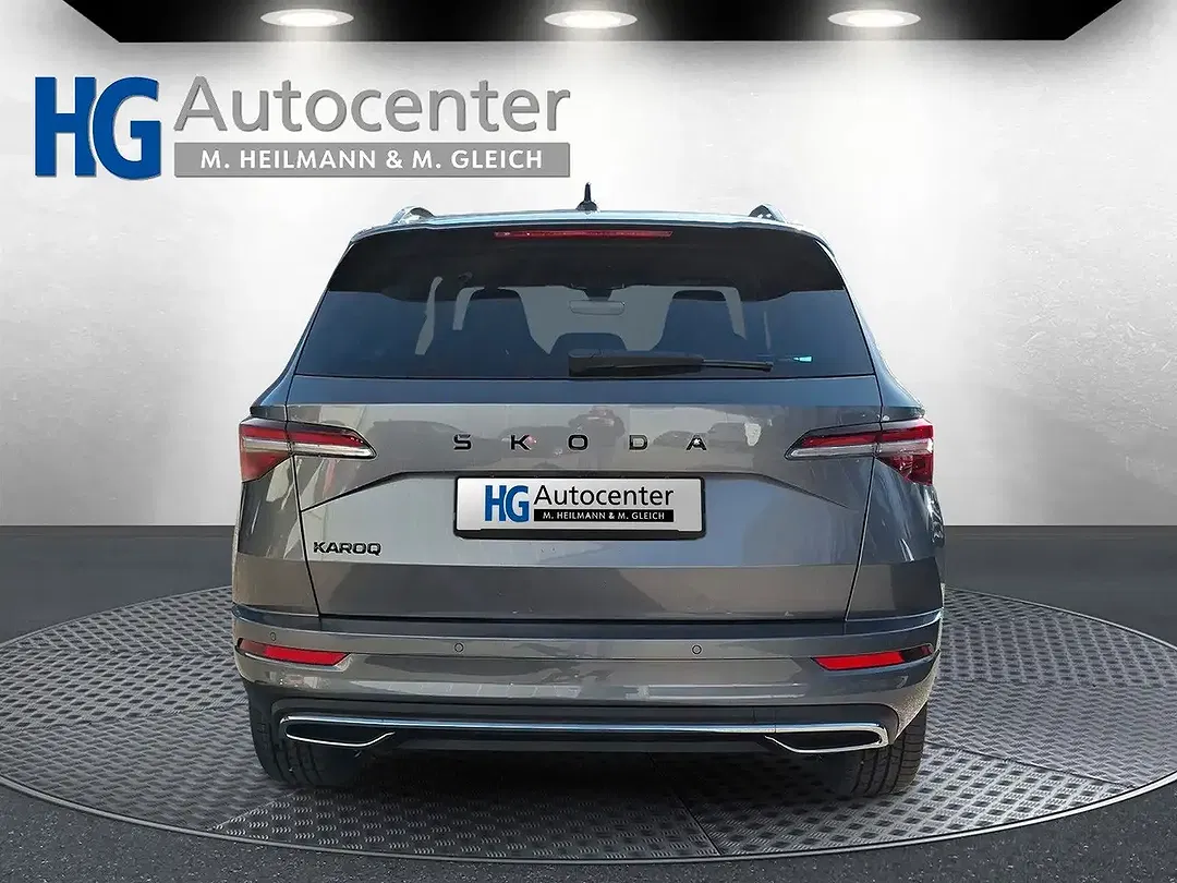 Skoda Karoq - Thumbnail 4