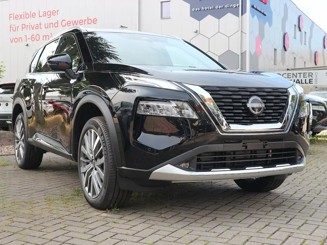 Nissan X-Trail - Thumbnail 3
