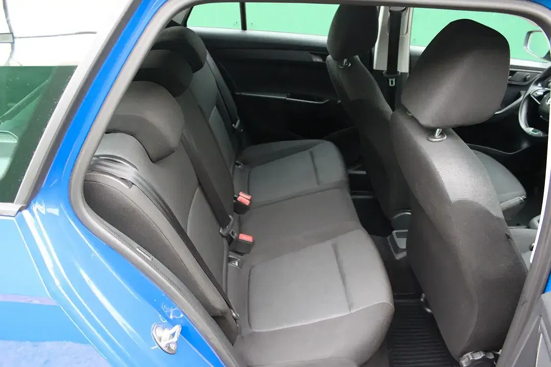 Skoda Fabia - Thumbnail 12