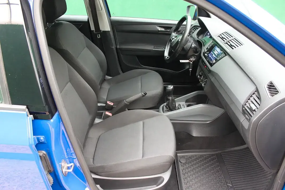 Skoda Fabia - Thumbnail 14