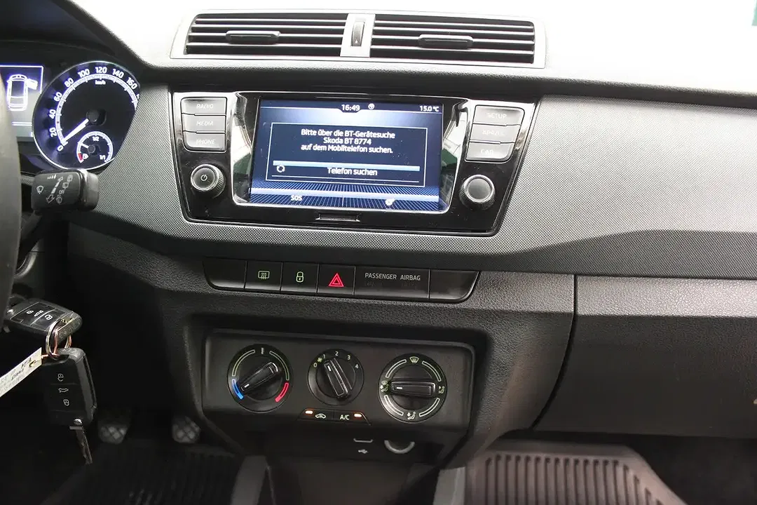 Skoda Fabia - Thumbnail 15