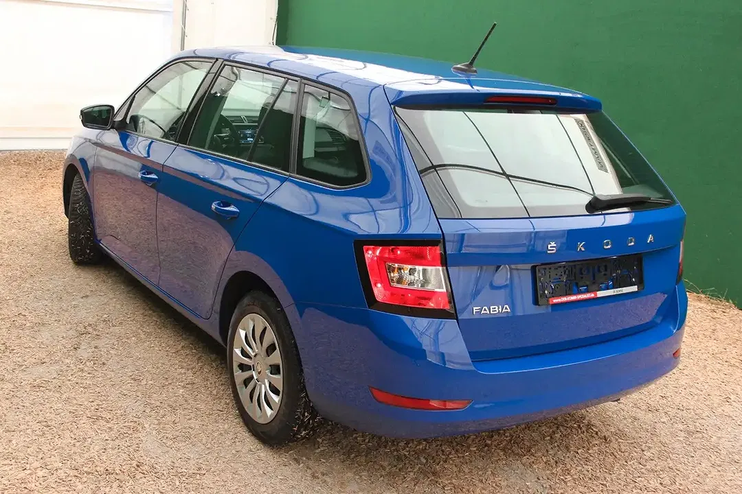 Skoda Fabia - Thumbnail 4
