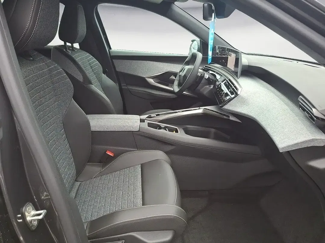 Peugeot 5008 - Thumbnail 9