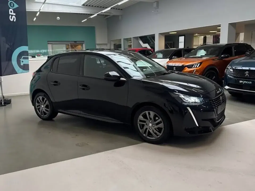 Peugeot 208 - Thumbnail 4