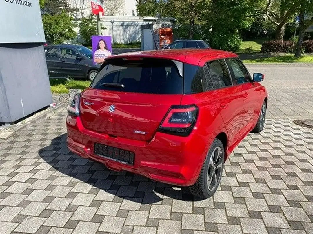 Suzuki Swift - Thumbnail 7