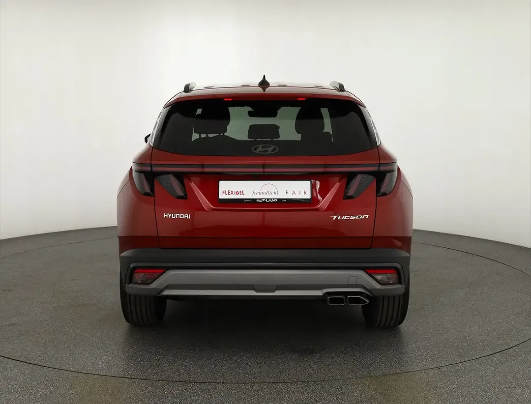 Hyundai TUCSON - Thumbnail 3
