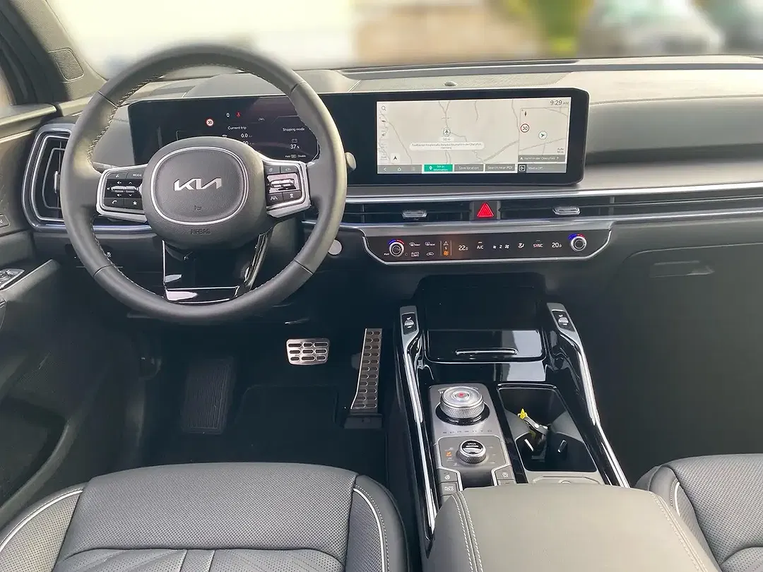 Kia Sorento - Thumbnail 10