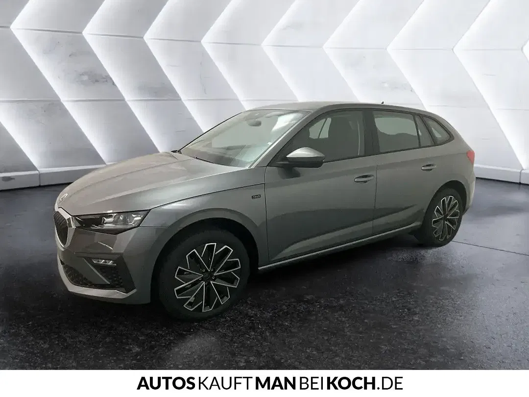 Skoda Scala - Thumbnail 1