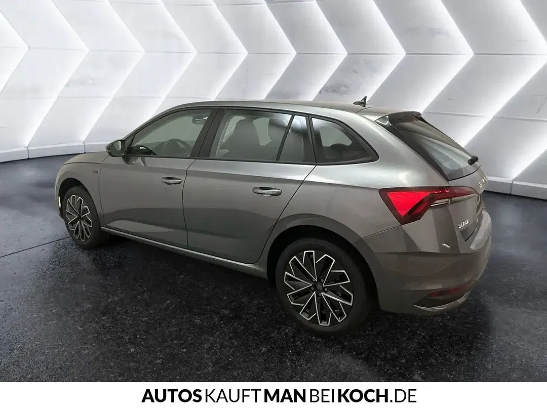 Skoda Scala - Thumbnail 2