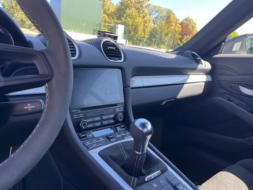 Porsche Cayman - Thumbnail 15