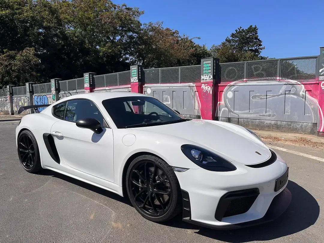 Porsche Cayman - Thumbnail 8