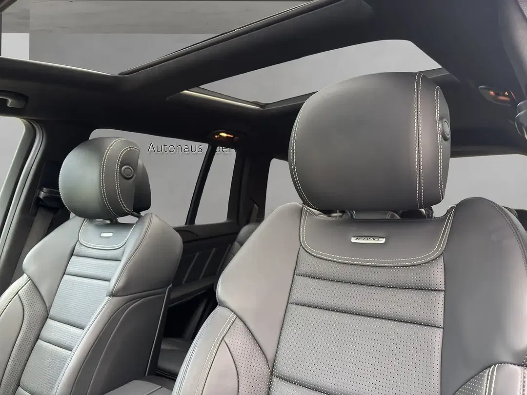 Mercedes-Benz GLS 63 AMG - Thumbnail 11