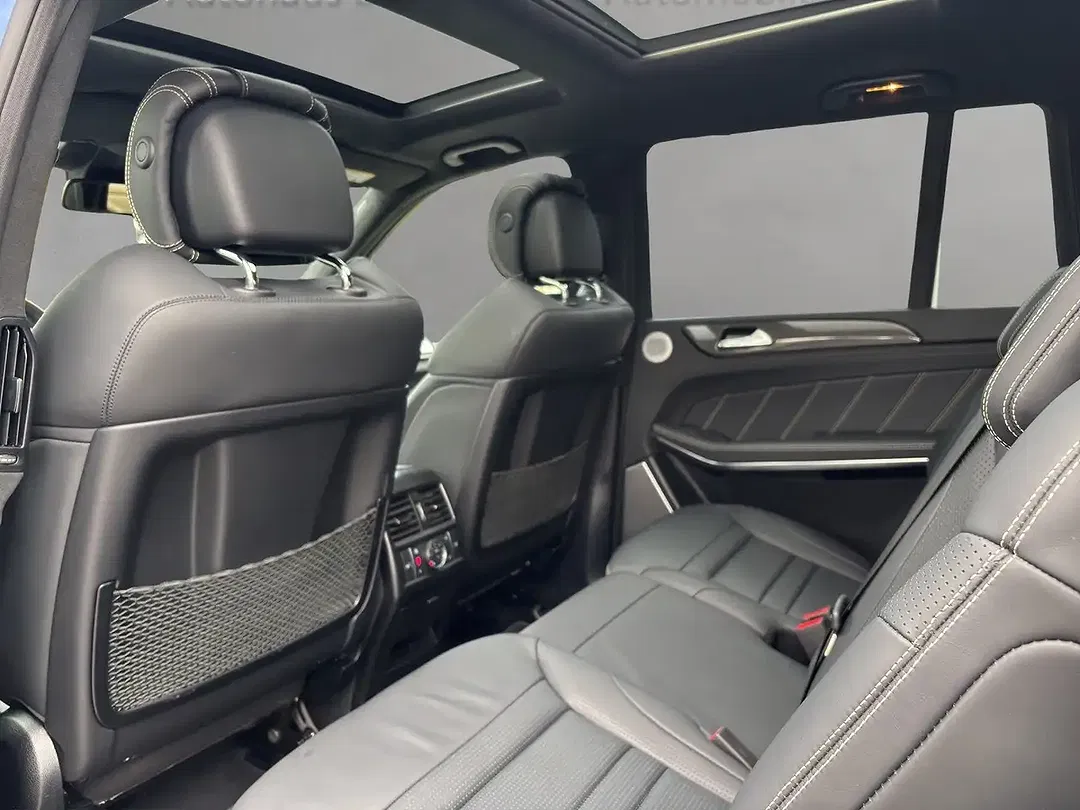 Mercedes-Benz GLS 63 AMG - Thumbnail 12