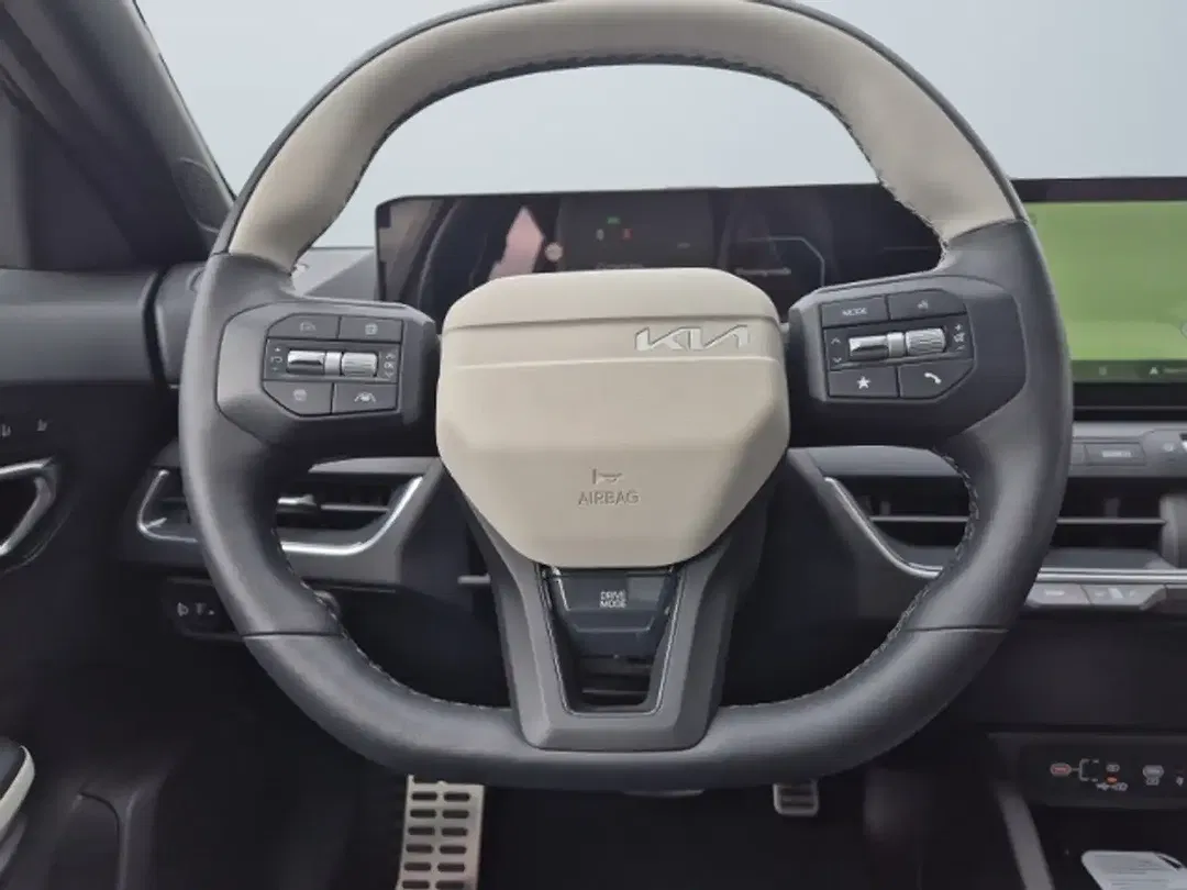 Kia K4 - Thumbnail 11