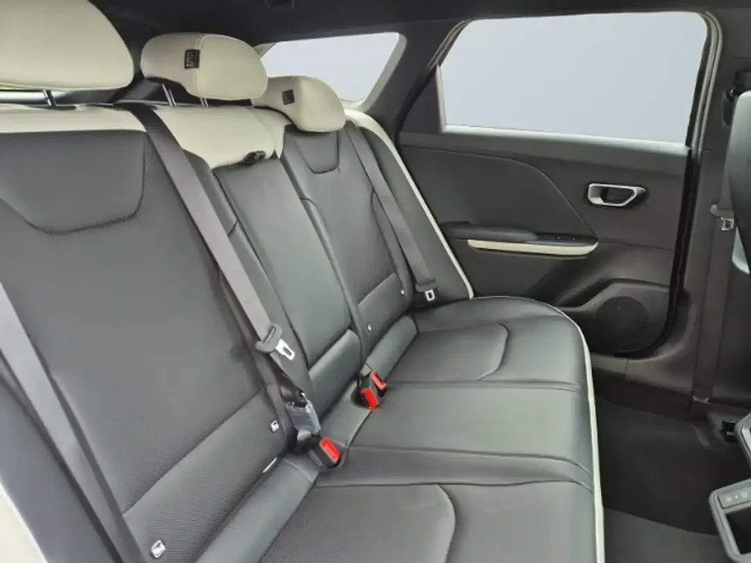 Kia K4 - Thumbnail 12