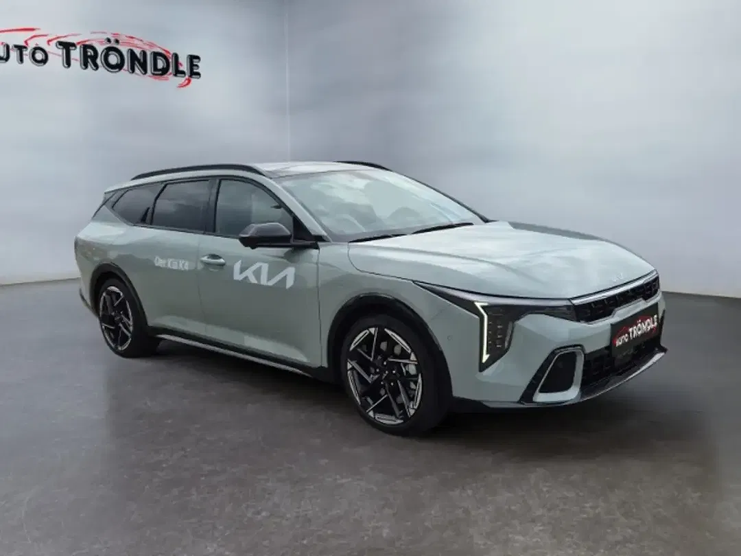 Kia K4 - Thumbnail 3