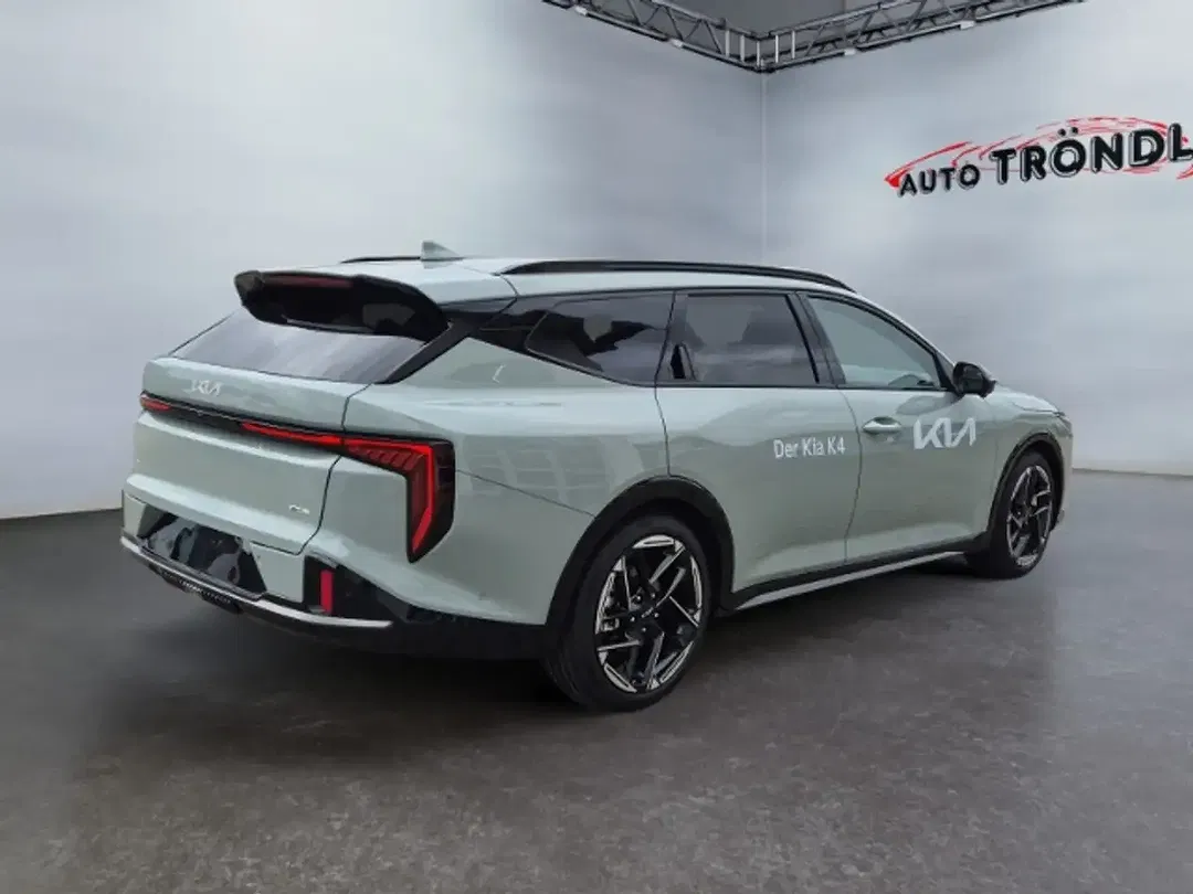 Kia K4 - Thumbnail 4