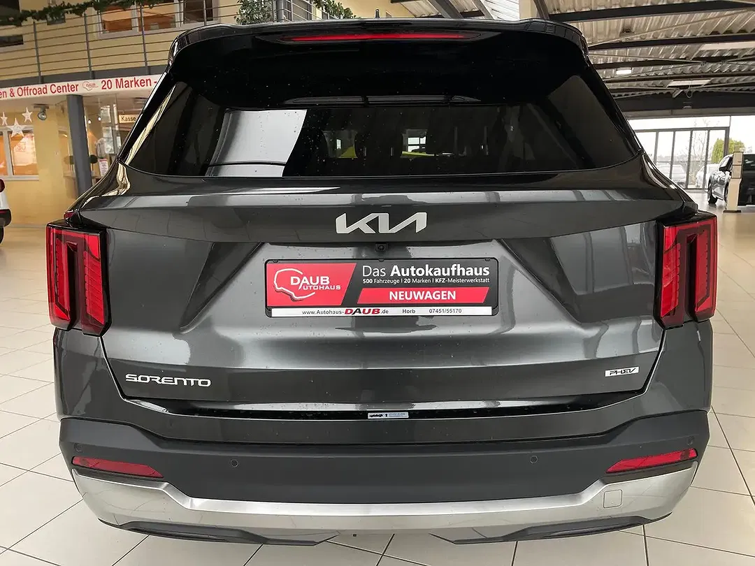 Kia Sorento - Thumbnail 5