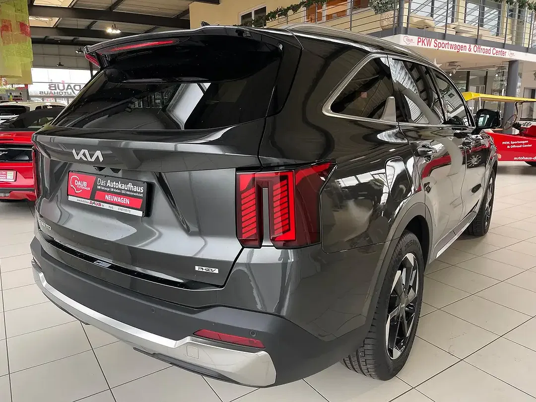 Kia Sorento - Thumbnail 6