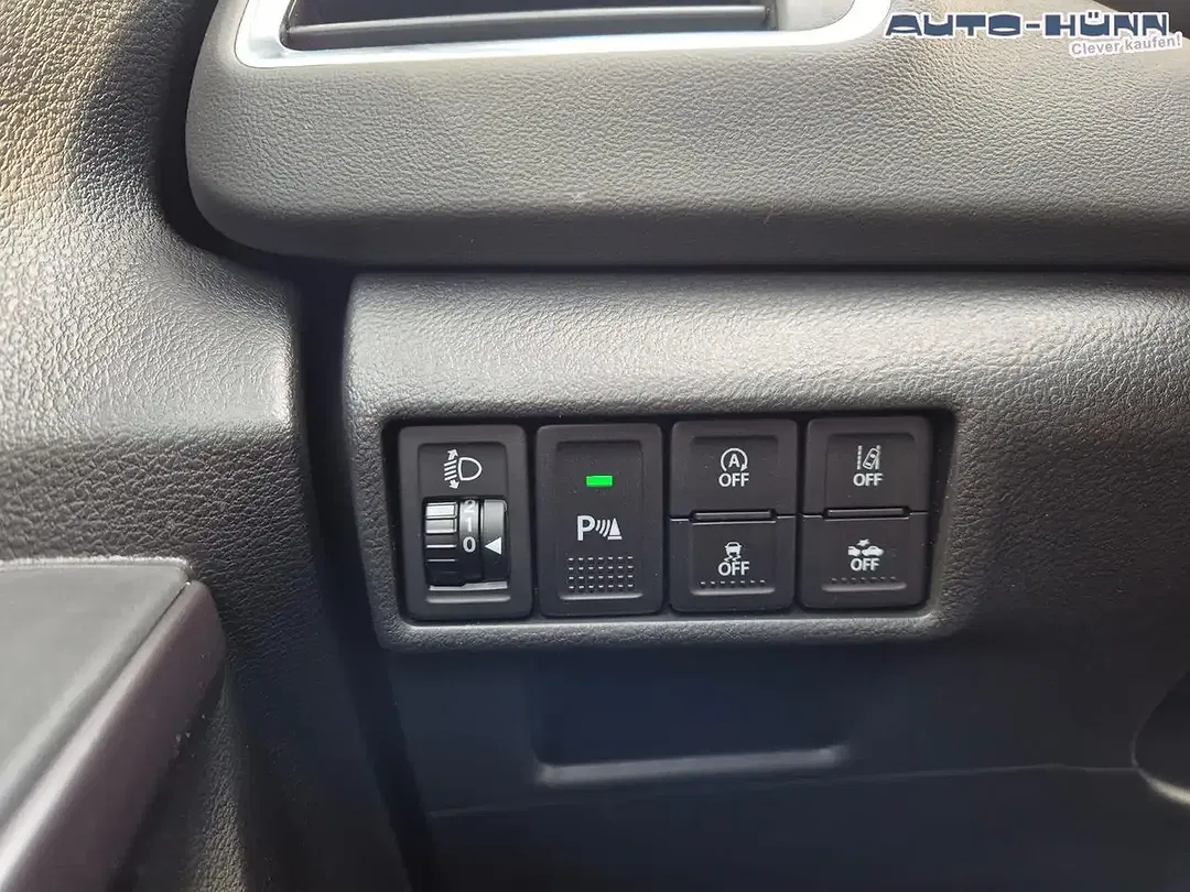 Suzuki S-Cross - Thumbnail 14