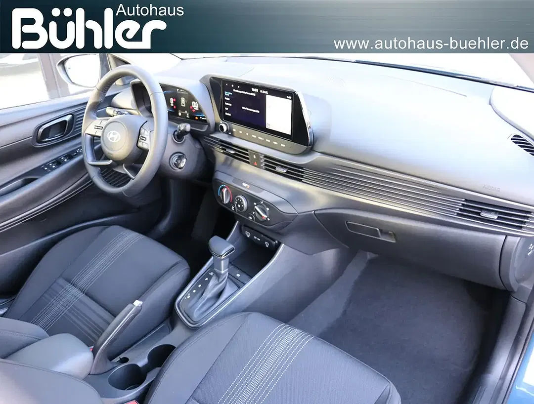 Hyundai i20 - Thumbnail 2