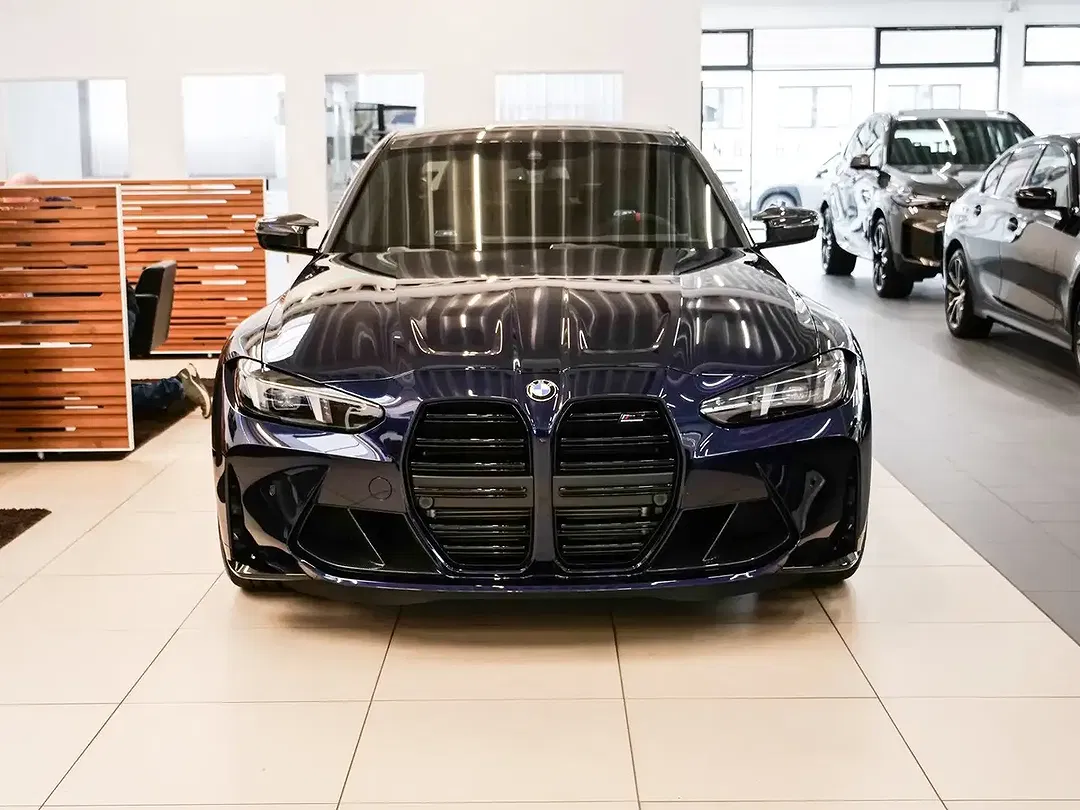 BMW M3 - Thumbnail 3