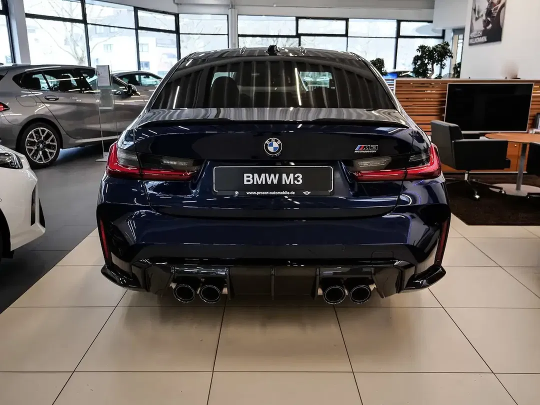 BMW M3 - Thumbnail 5