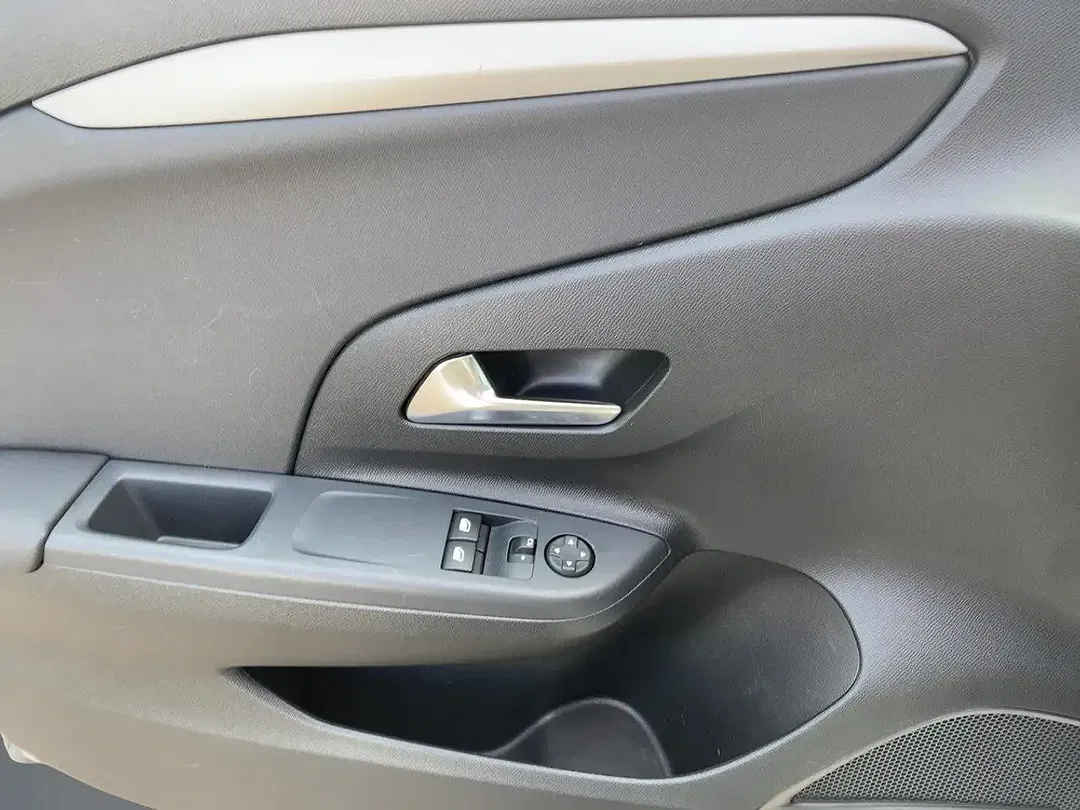 Opel Corsa - Thumbnail 11