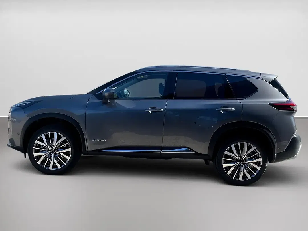 Nissan X-Trail - Thumbnail 3