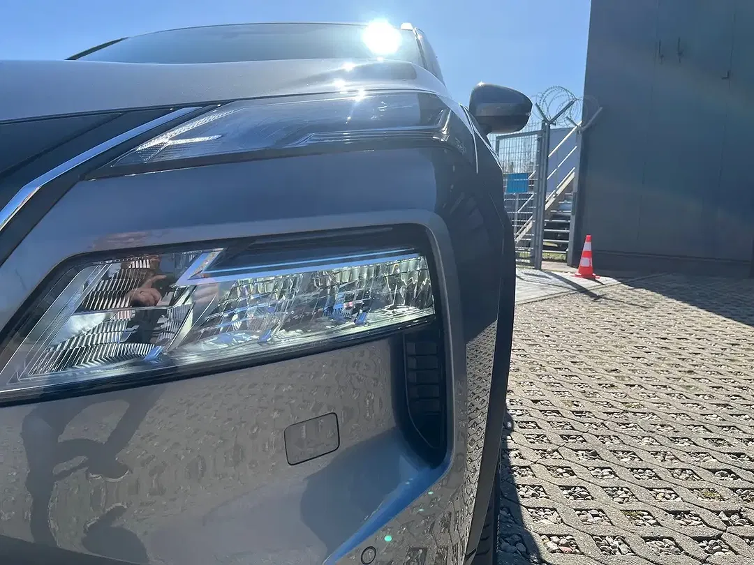 Nissan X-Trail - Thumbnail 6
