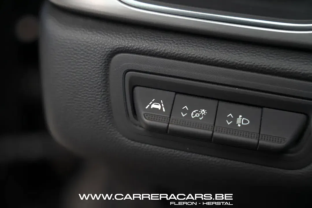 Renault Captur - Thumbnail 12