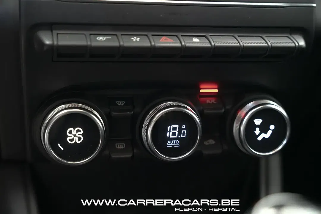 Renault Captur - Thumbnail 13