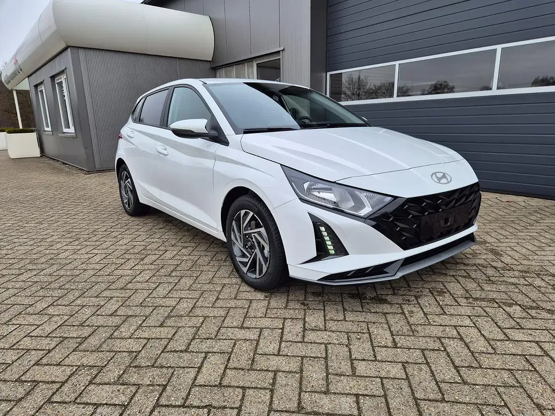 Hyundai i20 - Thumbnail 6