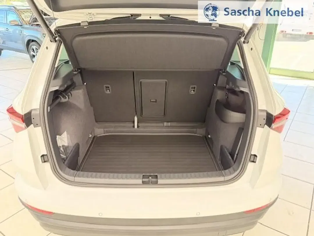 Skoda Karoq - Thumbnail 9