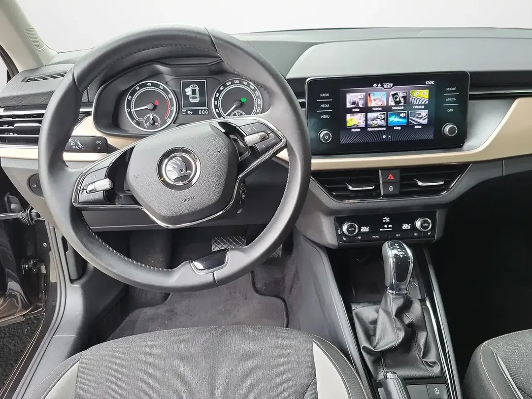 Skoda Kamiq - Thumbnail 7