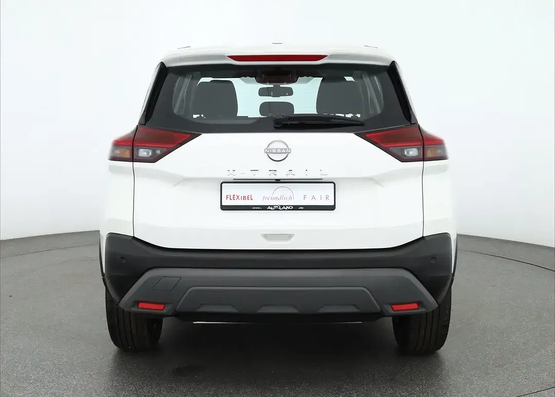 Nissan X-Trail - Thumbnail 3