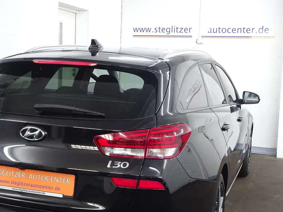 Hyundai i30 - Thumbnail 15
