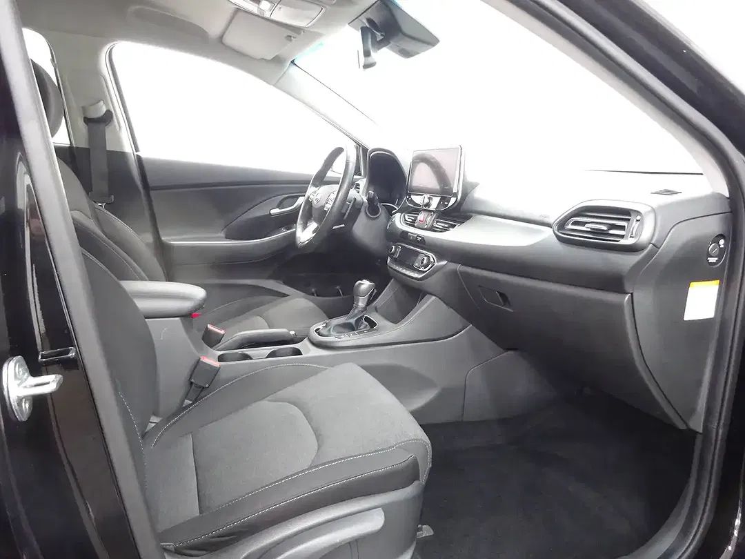 Hyundai i30 - Thumbnail 9