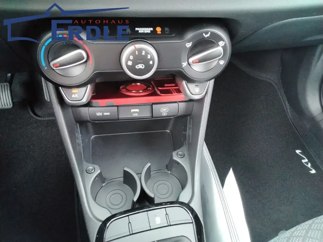 Kia Picanto - Thumbnail 10